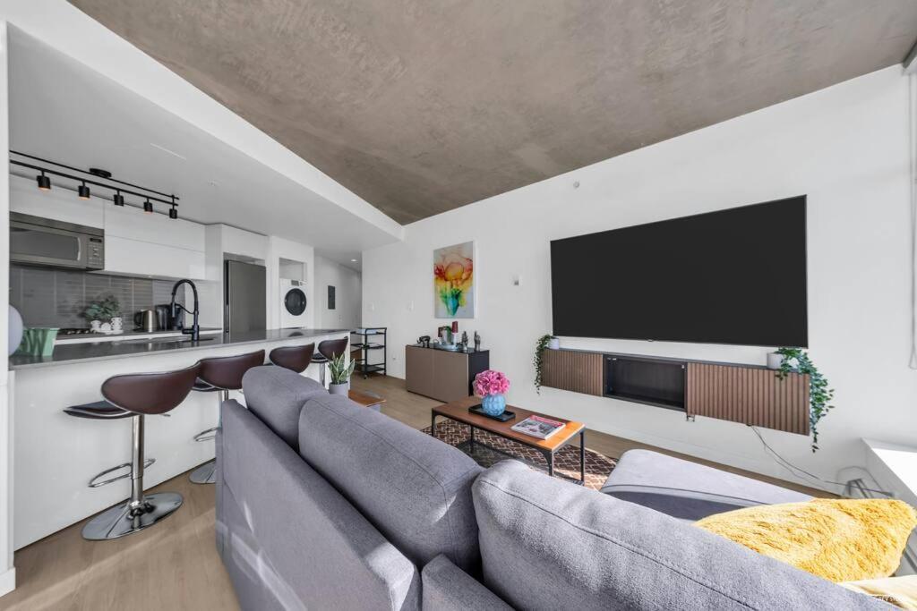 Skyview, 40Th Floor! 2Br Condo In Downtown Vancouver Exteriér fotografie