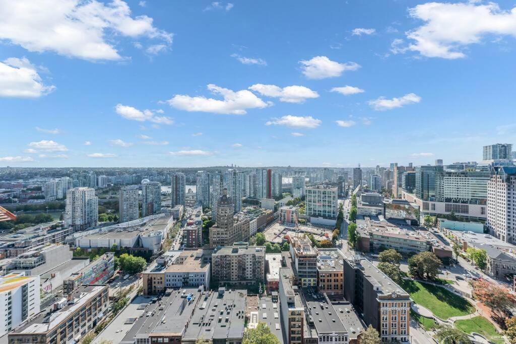 Skyview, 40Th Floor! 2Br Condo In Downtown Vancouver Exteriér fotografie