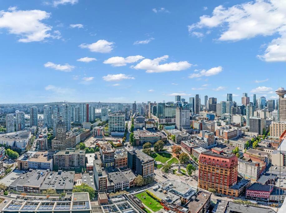 Skyview, 40Th Floor! 2Br Condo In Downtown Vancouver Exteriér fotografie