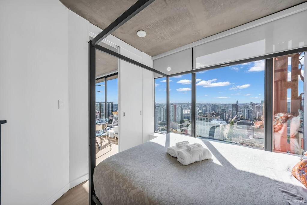 Skyview, 40Th Floor! 2Br Condo In Downtown Vancouver Exteriér fotografie